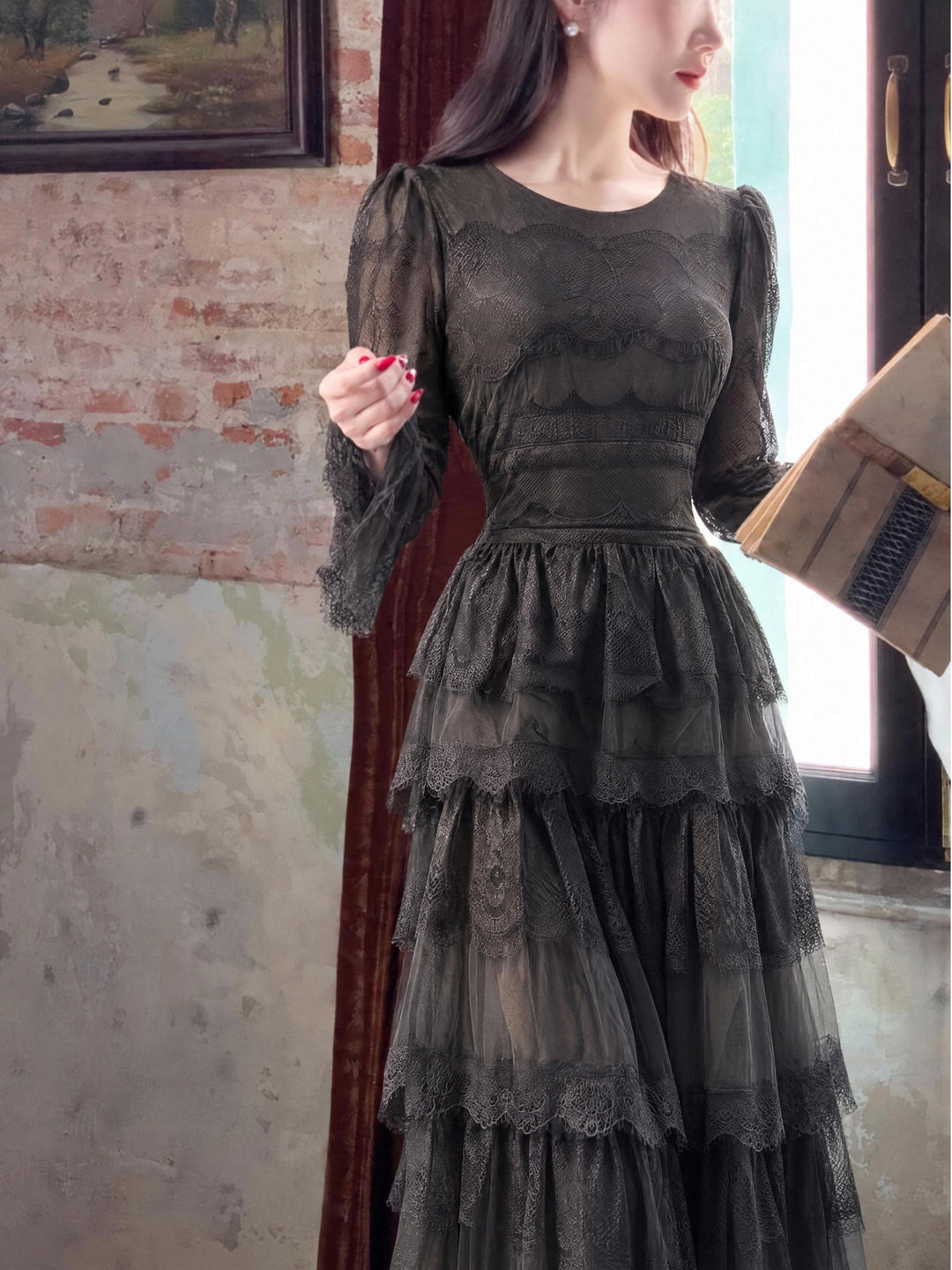 【Alley Robe】Retro Waist Lace Flared Long Dress S025