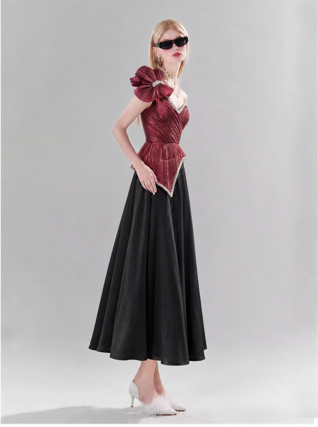 【Luxury Elegance Kollektion】Damen One-Shoulder-Abendkleid mit 3D-Blumen, figurbetontem Strass-Taille und Meerjungfrauen-Schnitt S006